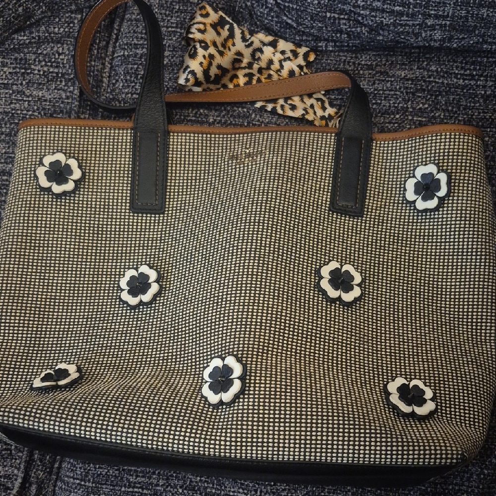Kate Spade As Is Condition Stylish Black and White Floral Tote Bag